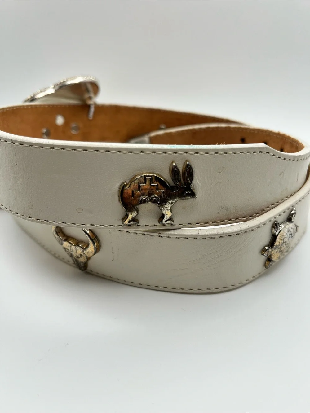 Montana Silversmiths Silver Creek White Genuine Leather Heart Western Belt Sz 32